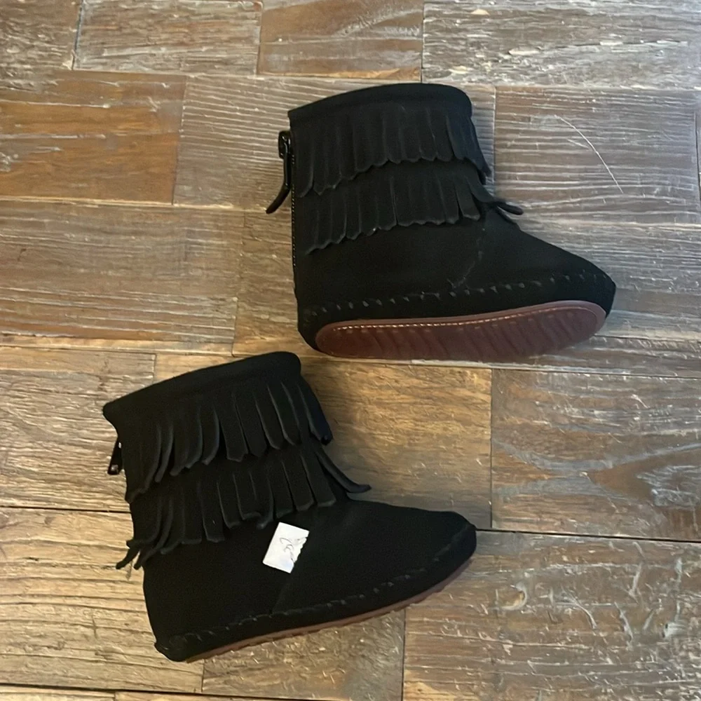 Little Love Bug Black Suede Cozy Boots🖤